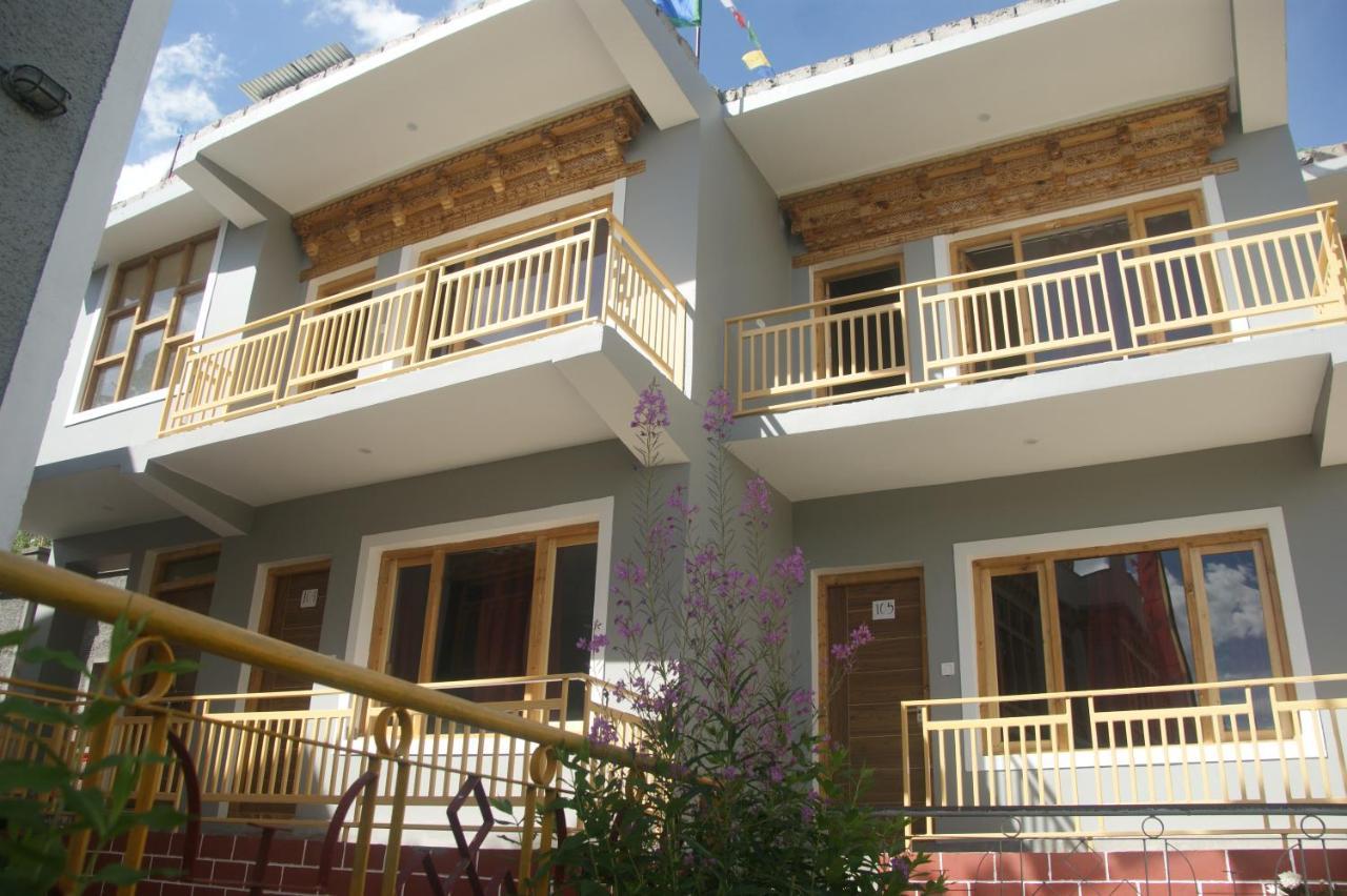 Chandan Guest House Leh Buitenkant foto