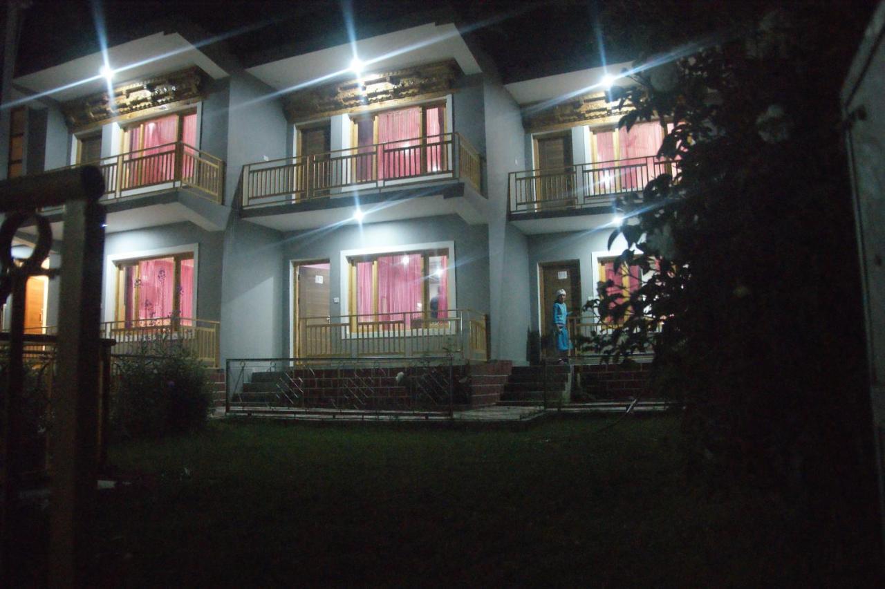 Chandan Guest House Leh Buitenkant foto