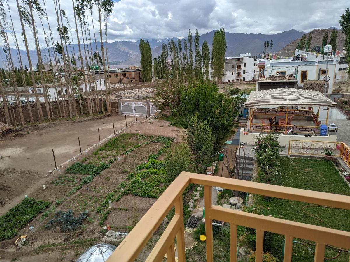 Chandan Guest House Leh Buitenkant foto