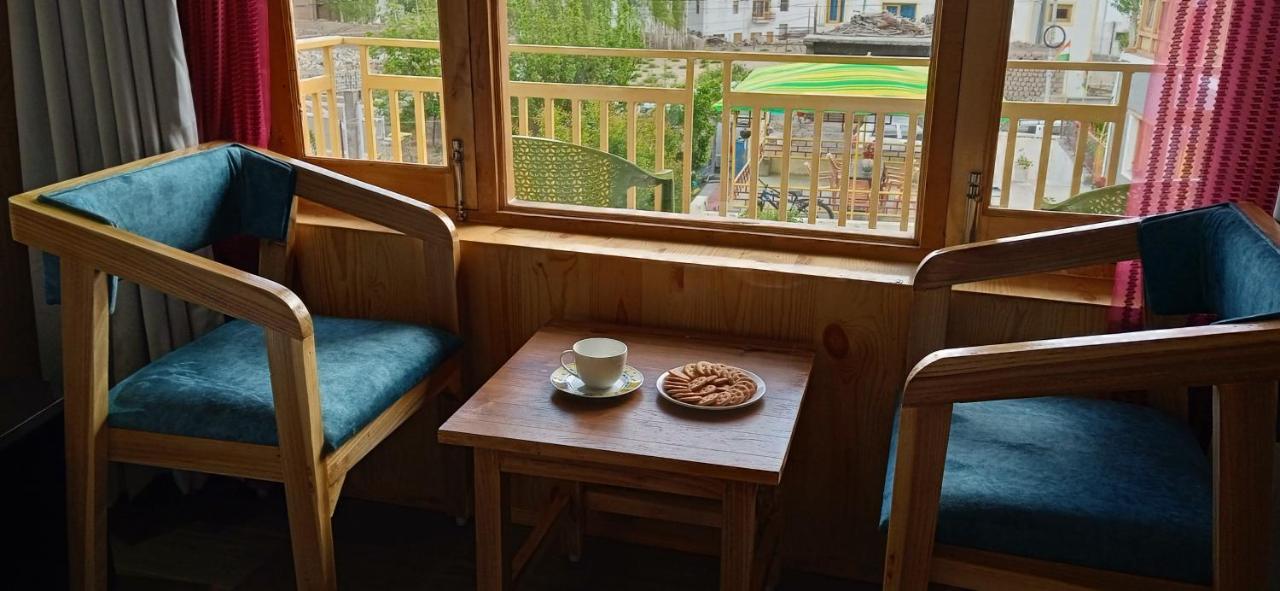 Chandan Guest House Leh Buitenkant foto